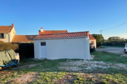 Garage en béton enduit